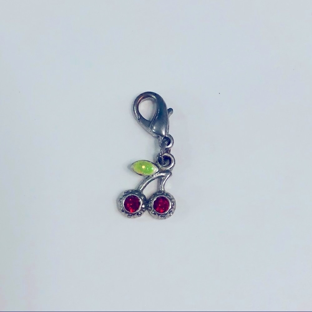 cherry charm‎ red rhinestone green enamel leaf silver tone dangle charm bracelet